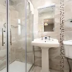 Nyaraló 206 -